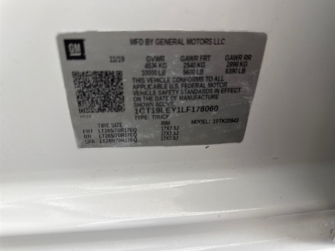 GMC Sierra 2500HD Base Crew Cab Long Box 4WD 2020