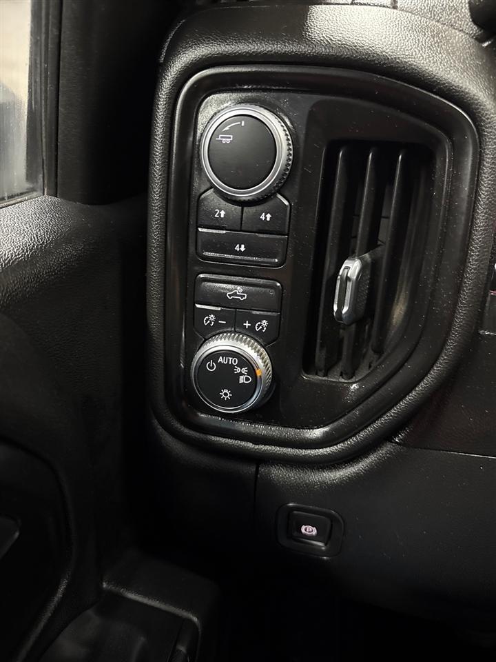 GMC Sierra 2500HD Base Crew Cab Long Box 4WD 2020