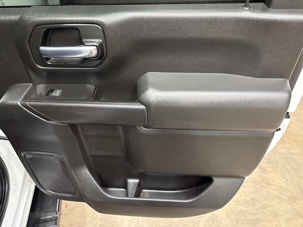 GMC Sierra 2500HD Base Crew Cab Long Box 4WD 2020