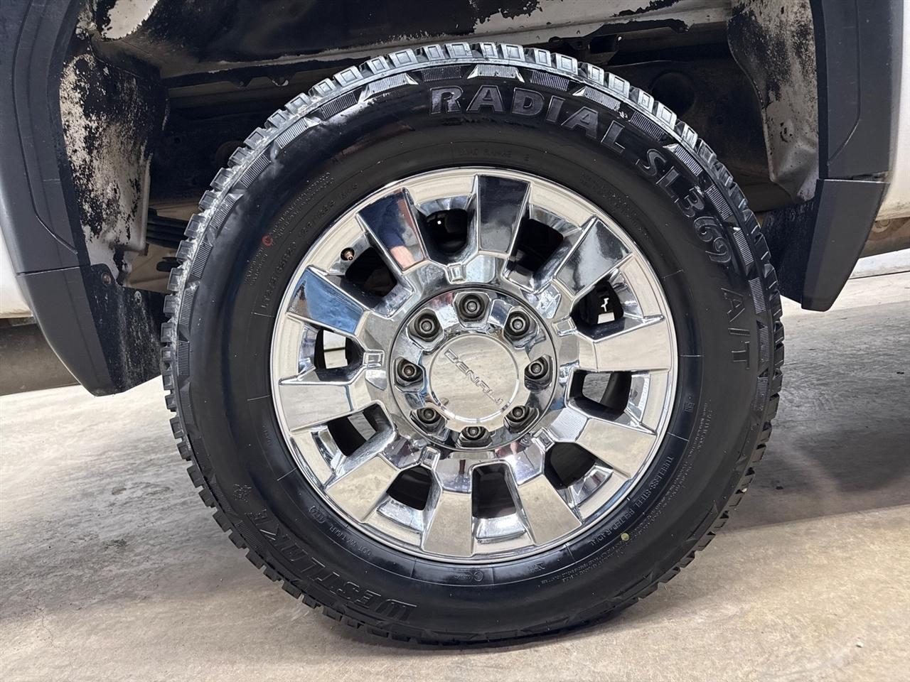 GMC Sierra 2500HD Base Crew Cab Long Box 4WD 2020