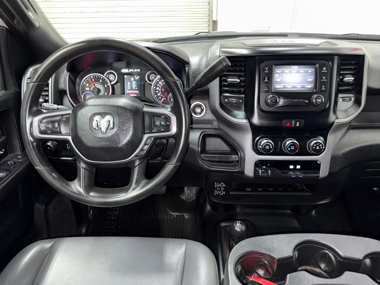 RAM 2500 Tradesman Crew Cab LWB 4WD 2024