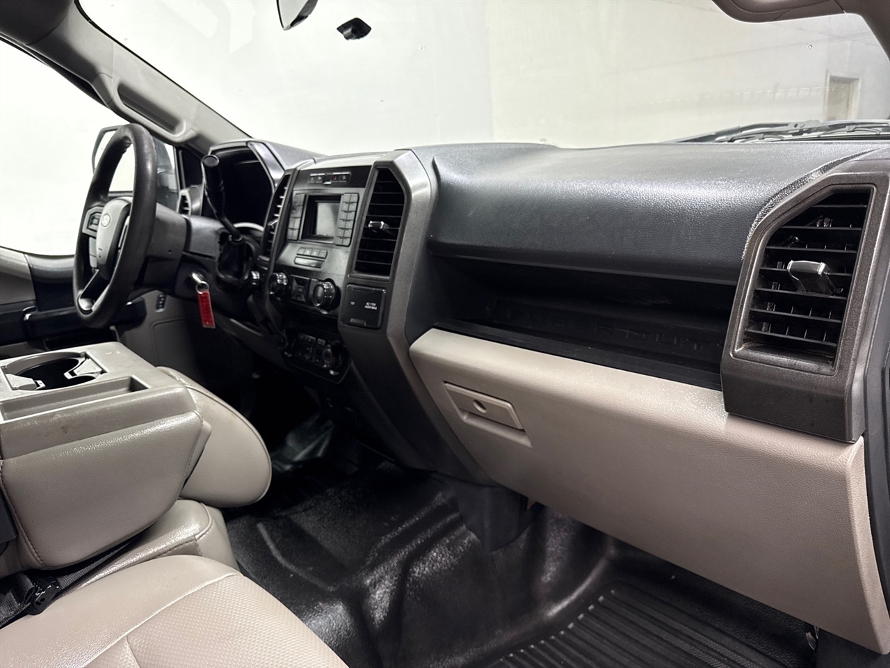 Ford F-250 SD XL Crew Cab Long Bed 4WD 2022