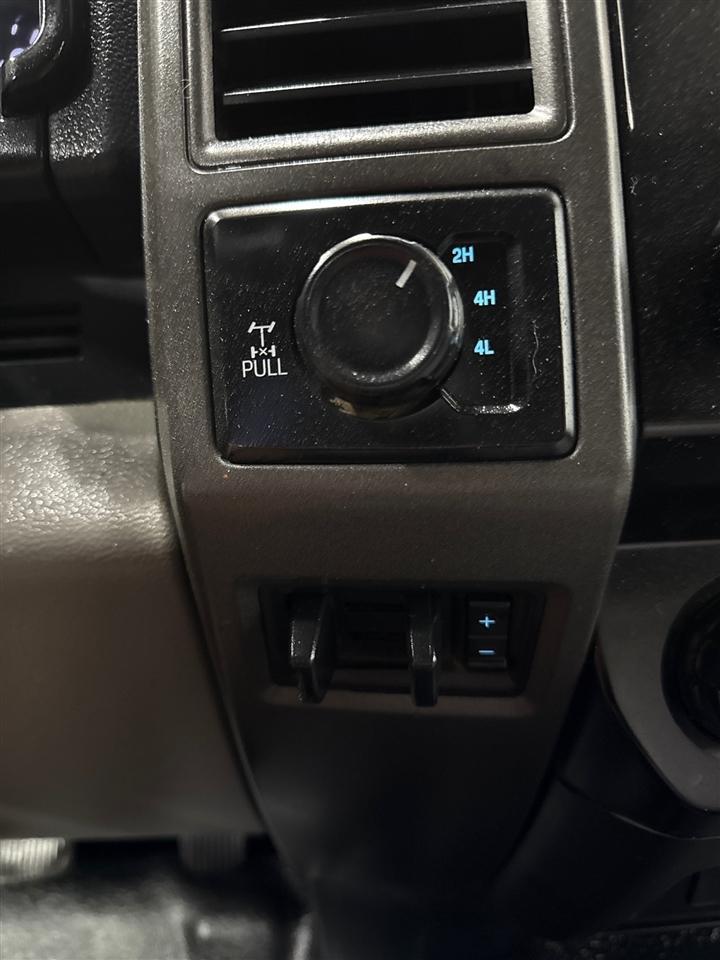 Ford F-250 SD XL Crew Cab Long Bed 4WD 2022