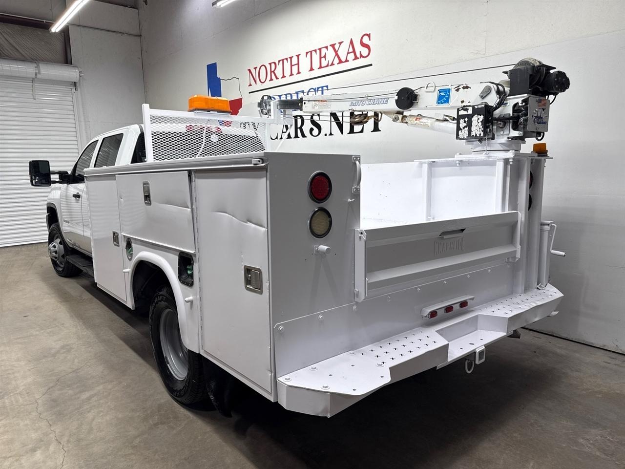 GMC Sierra 3500HD Base Crew Cab 4WD 2016