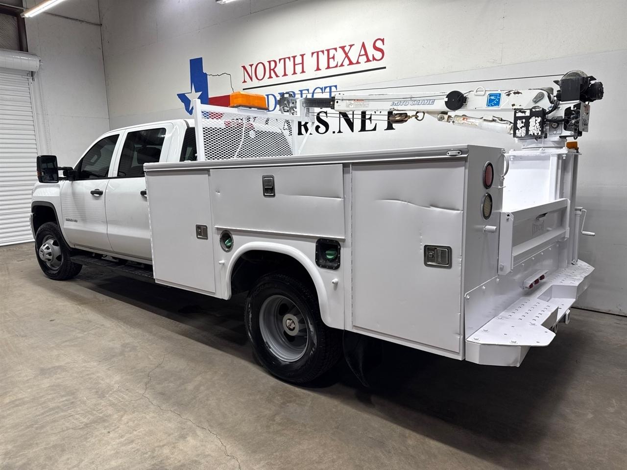 GMC Sierra 3500HD Base Crew Cab 4WD 2016