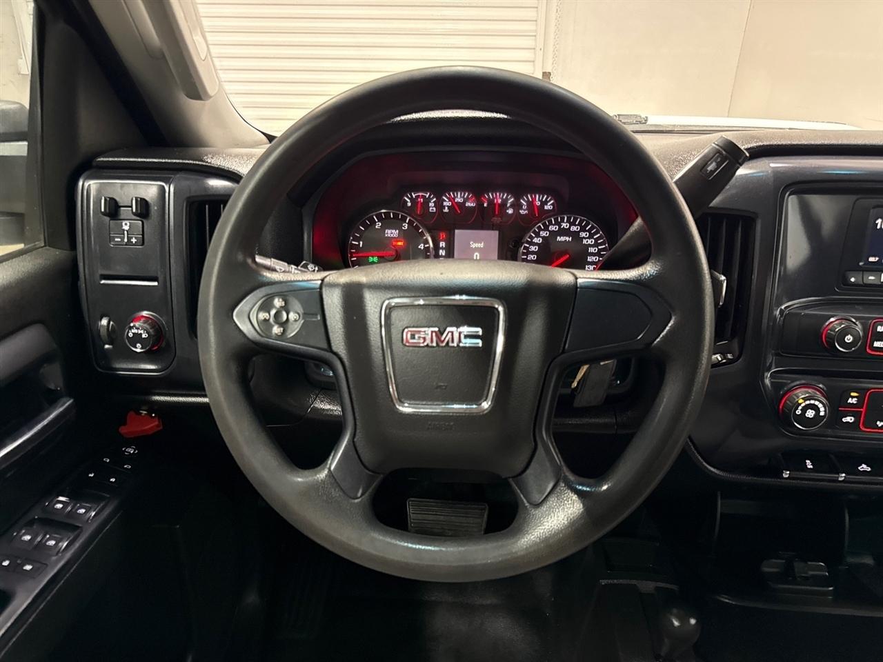 GMC Sierra 3500HD Base Crew Cab 4WD 2016