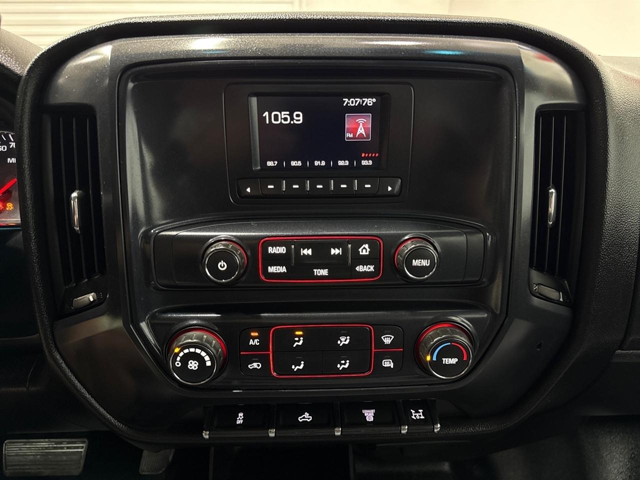 GMC Sierra 3500HD Base Crew Cab 4WD 2016