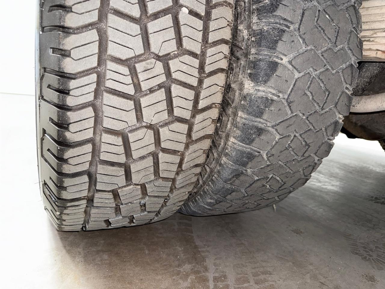 GMC Sierra 3500HD Base Crew Cab 4WD 2016