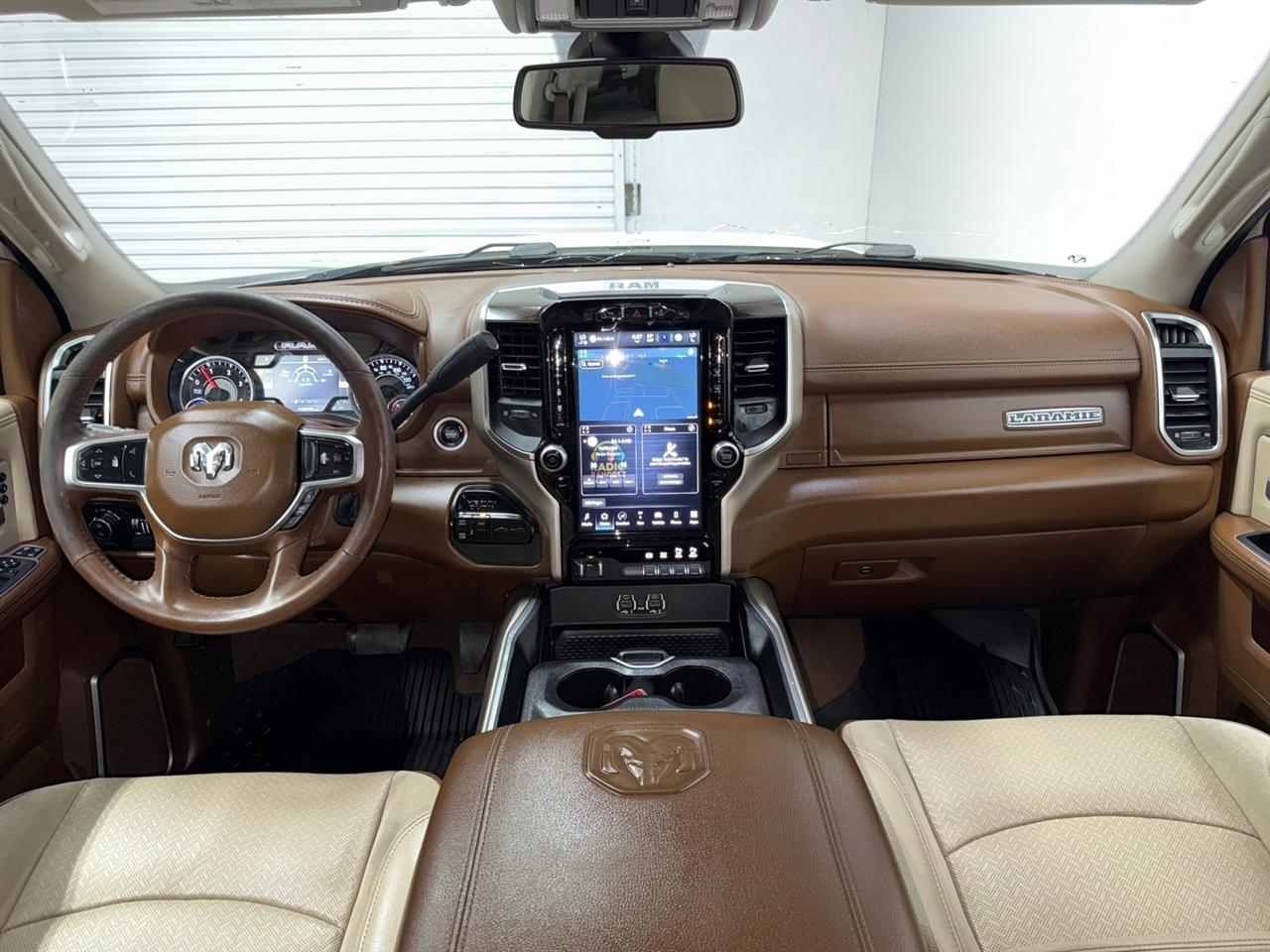 RAM 2500 Laramie Crew Cab SWB 4WD 2023