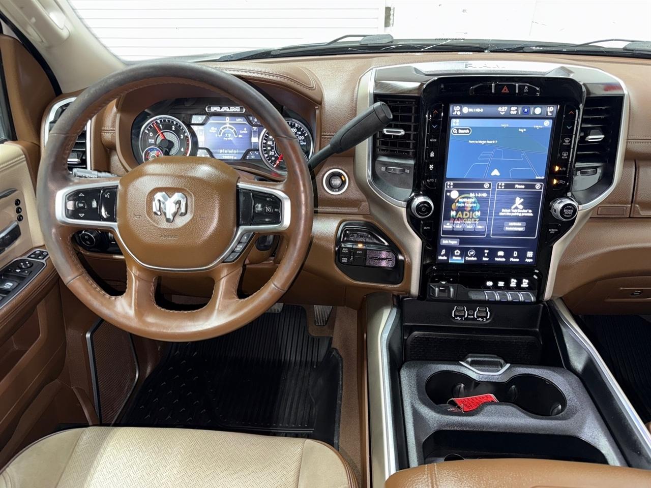 RAM 2500 Laramie Crew Cab SWB 4WD 2023