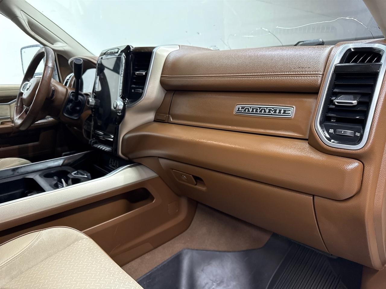 RAM 2500 Laramie Crew Cab SWB 4WD 2023