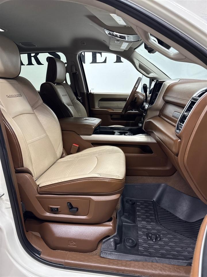 RAM 2500 Laramie Crew Cab SWB 4WD 2023