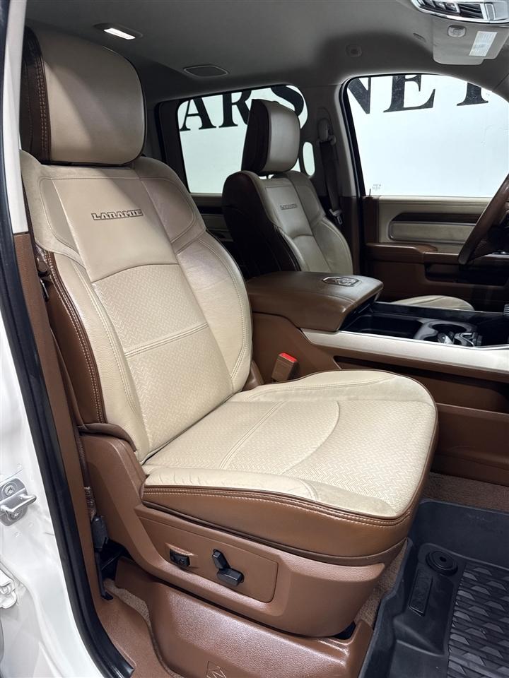 RAM 2500 Laramie Crew Cab SWB 4WD 2023