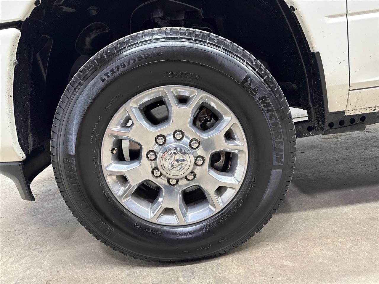 RAM 2500 Laramie Crew Cab SWB 4WD 2023