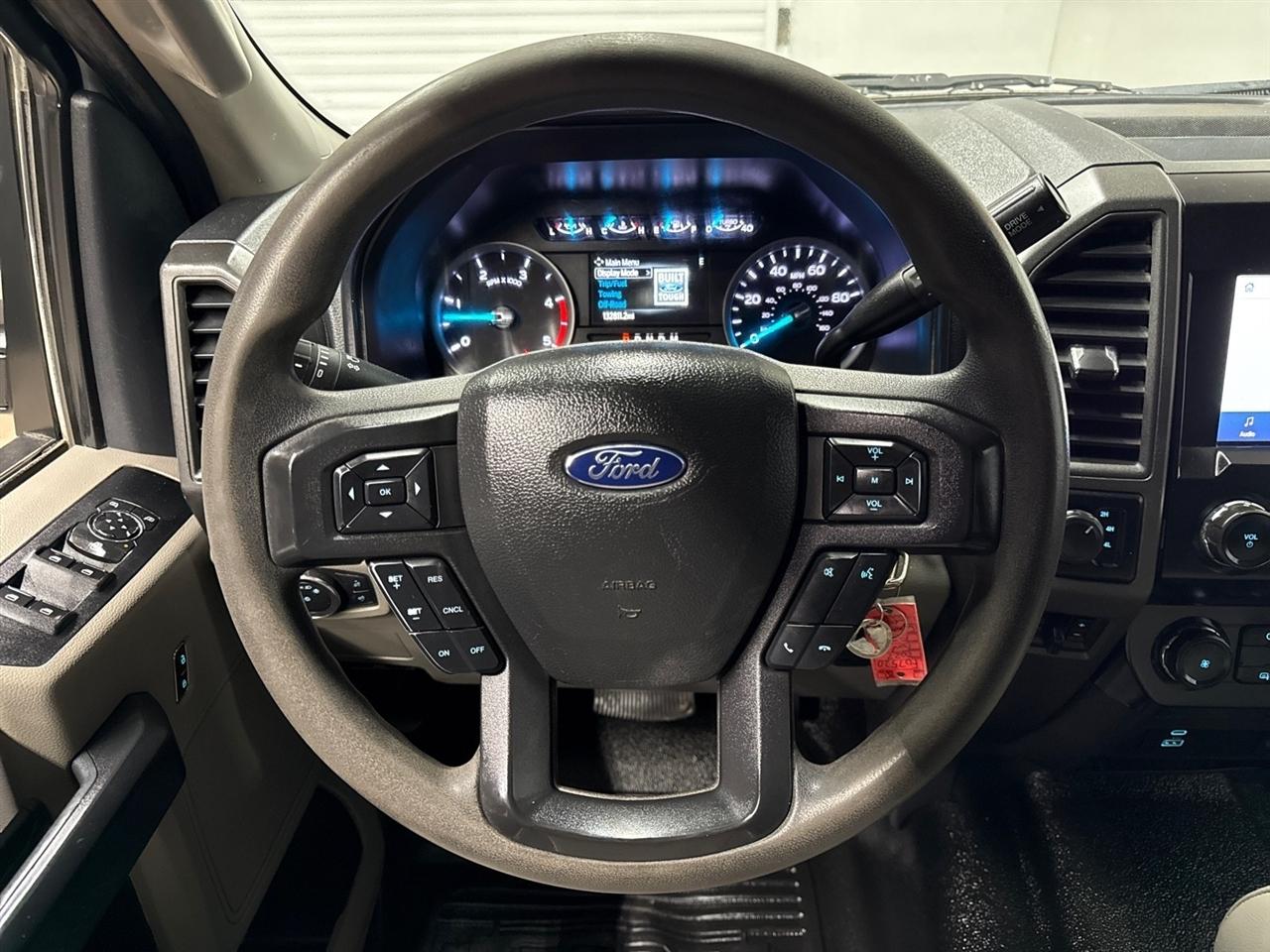 Ford F-250 SD XL Crew Cab Long Bed 4WD 2022