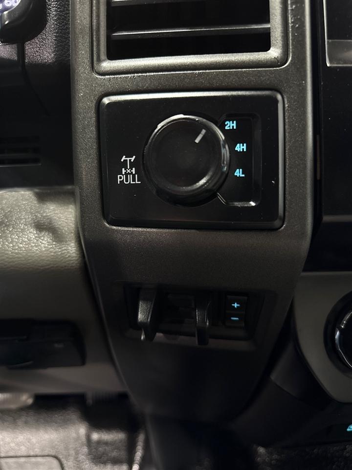 Ford F-250 SD XL Crew Cab Long Bed 4WD 2022