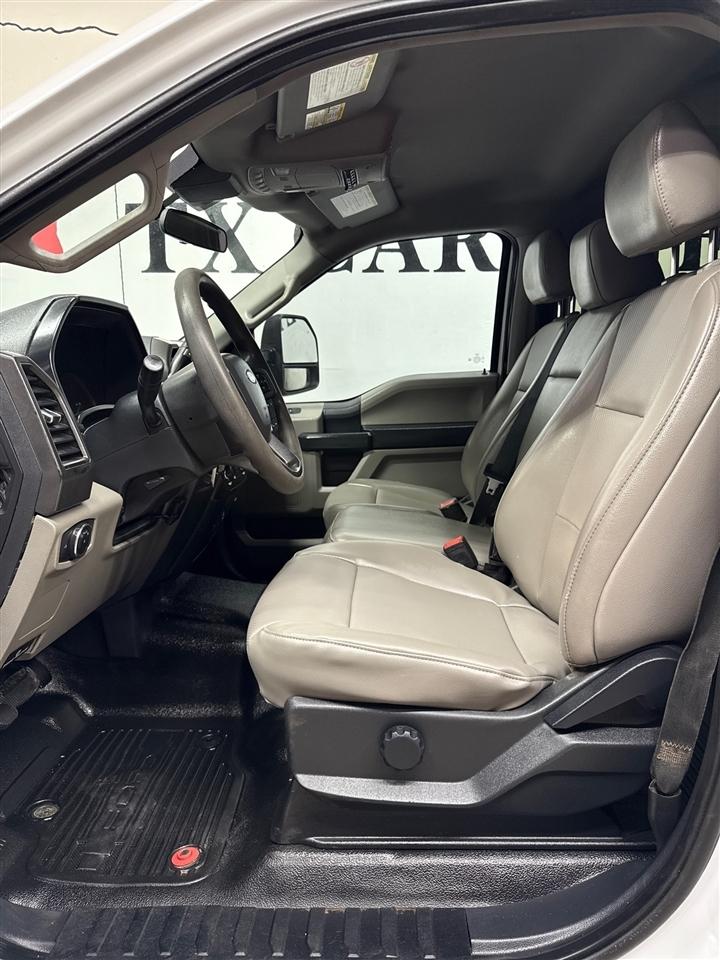 Ford F-250 SD XL Crew Cab Long Bed 4WD 2022