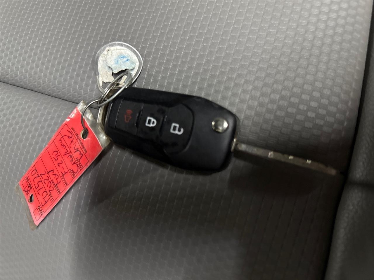 Ford F-250 SD XL Crew Cab Long Bed 4WD 2022