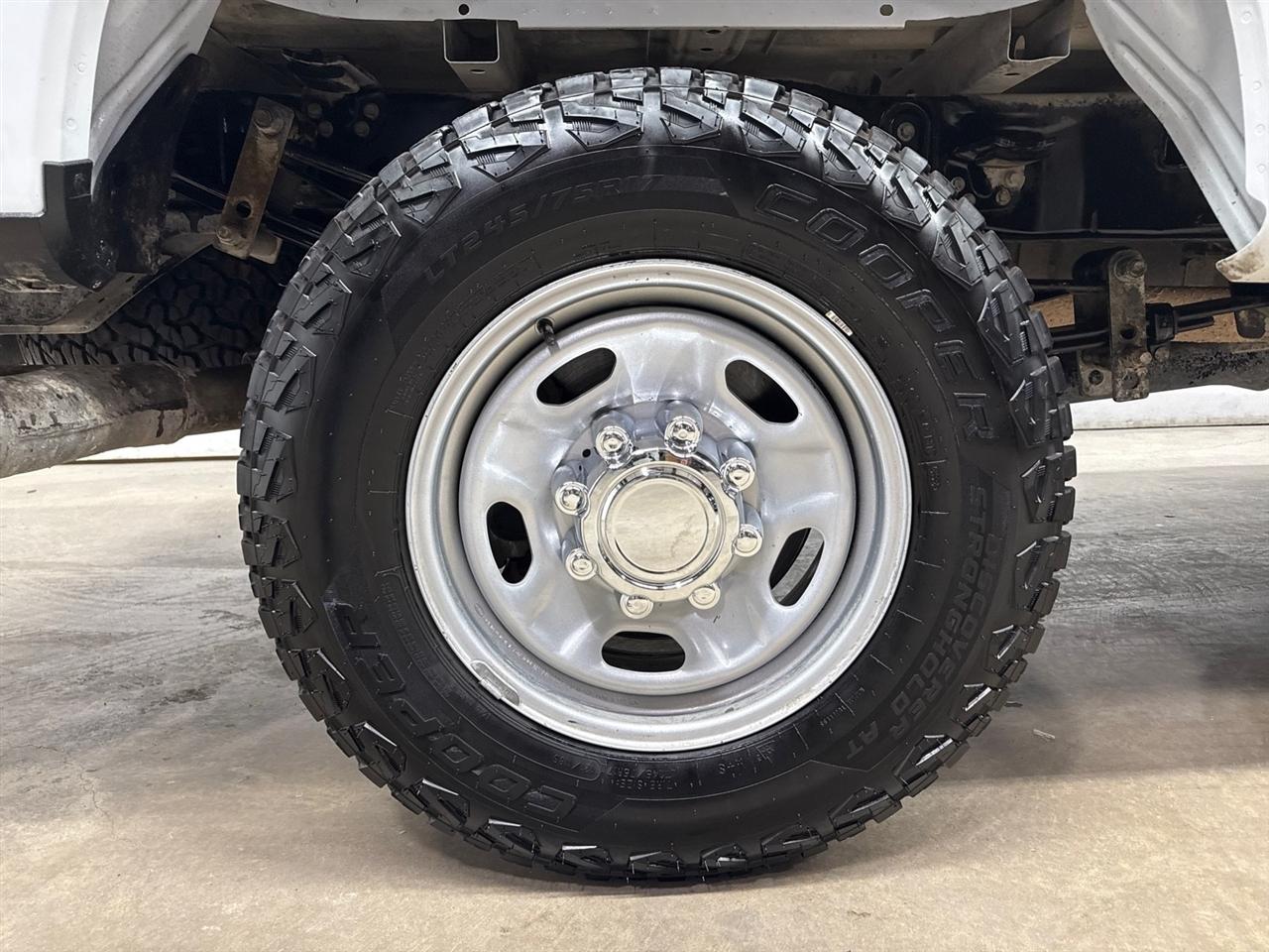 Ford F-250 SD XL Crew Cab Long Bed 4WD 2022