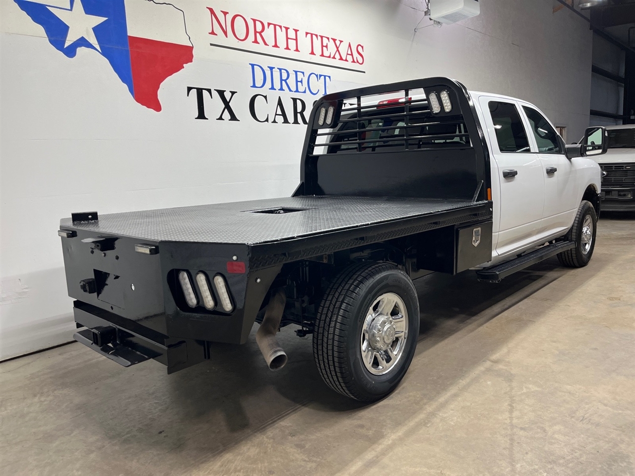 RAM 2500 Tradesman Crew Cab LWB 4WD 2024