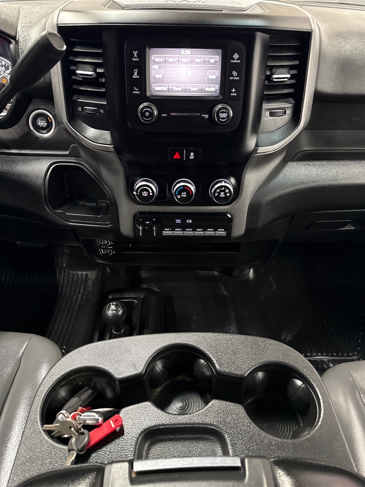 RAM 2500 Tradesman Crew Cab LWB 4WD 2024