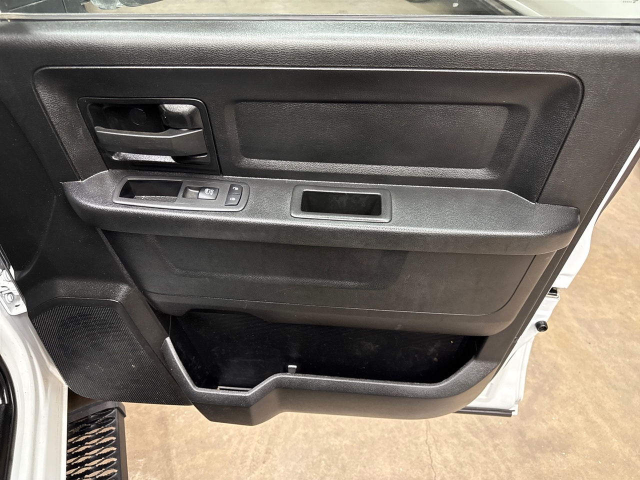 RAM 2500 Tradesman Crew Cab LWB 4WD 2024