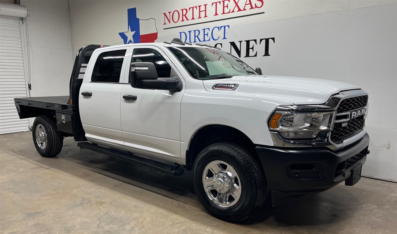 RAM 2500 Tradesman Crew Cab LWB 4WD 2024