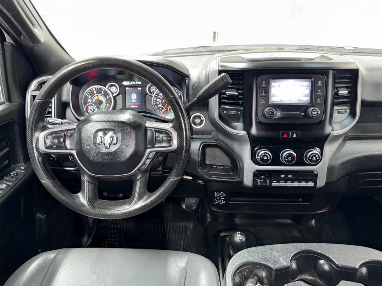 RAM 2500 Tradesman Crew Cab LWB 4WD 2024