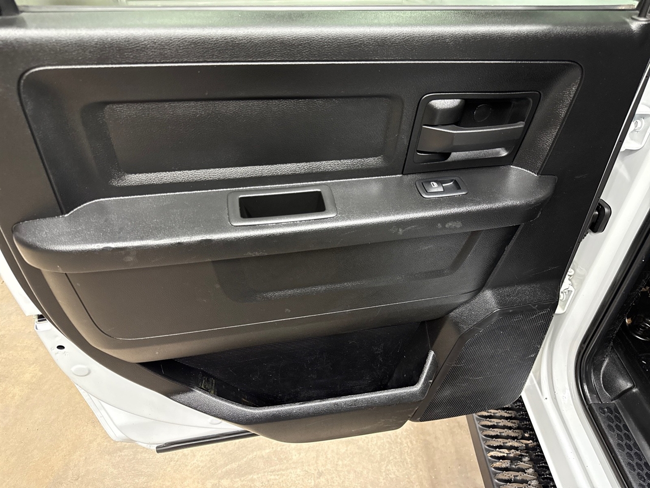 RAM 2500 Tradesman Crew Cab LWB 4WD 2024