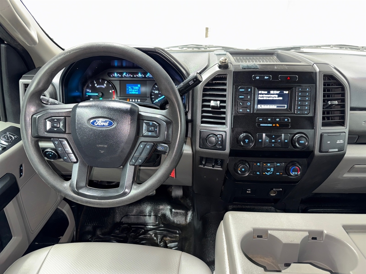 Ford F-550 Crew Cab DRW 4WD 2021