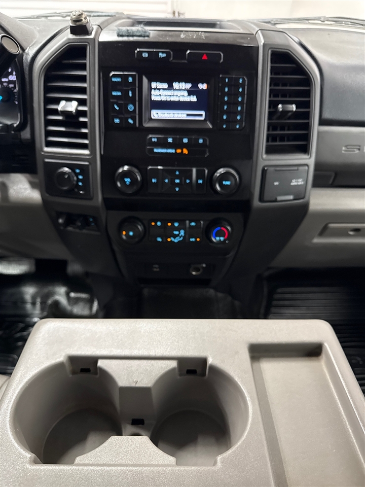 Ford F-550 Crew Cab DRW 4WD 2021