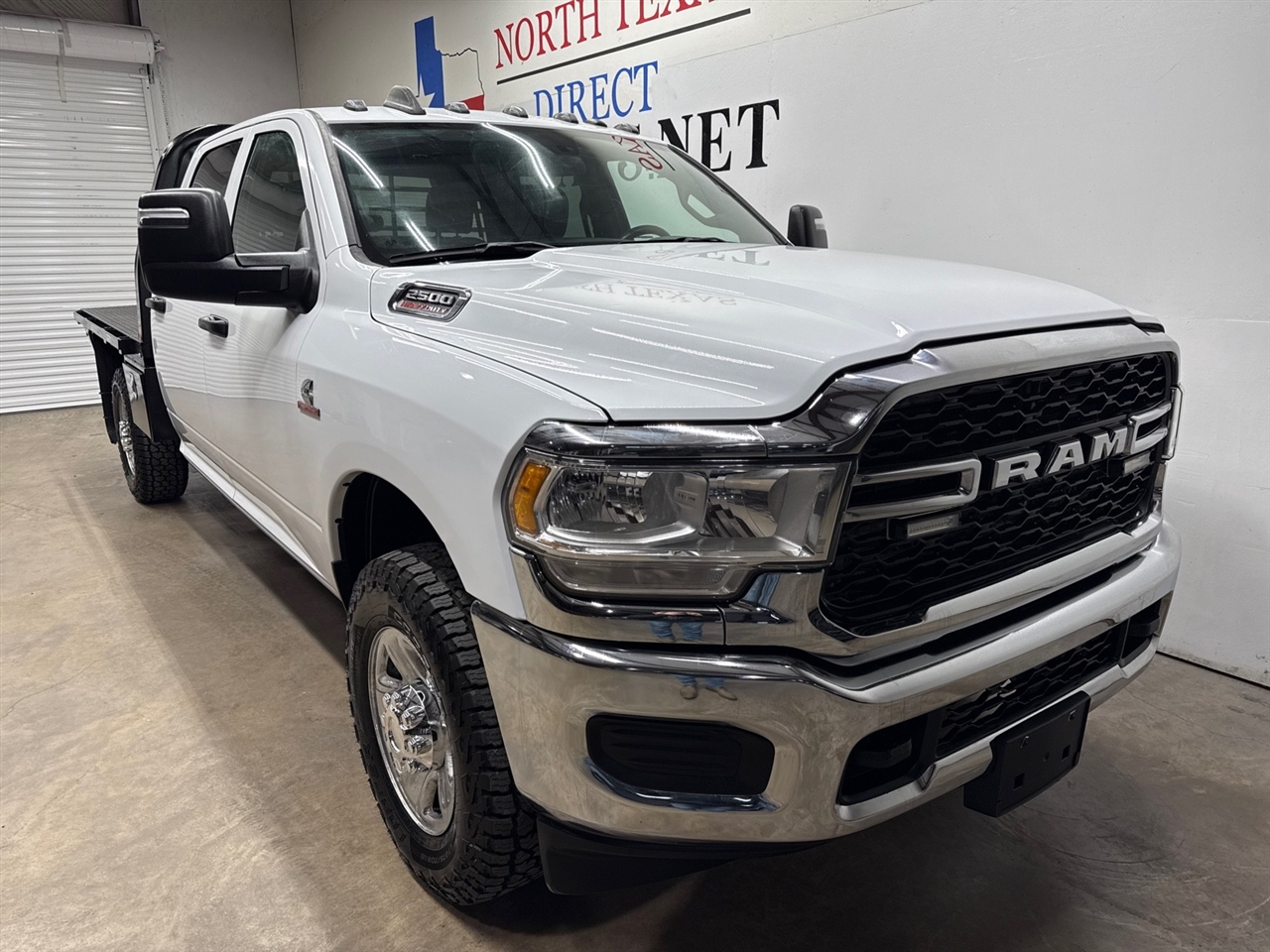 RAM 2500 Tradesman Crew Cab LWB 4WD 2024
