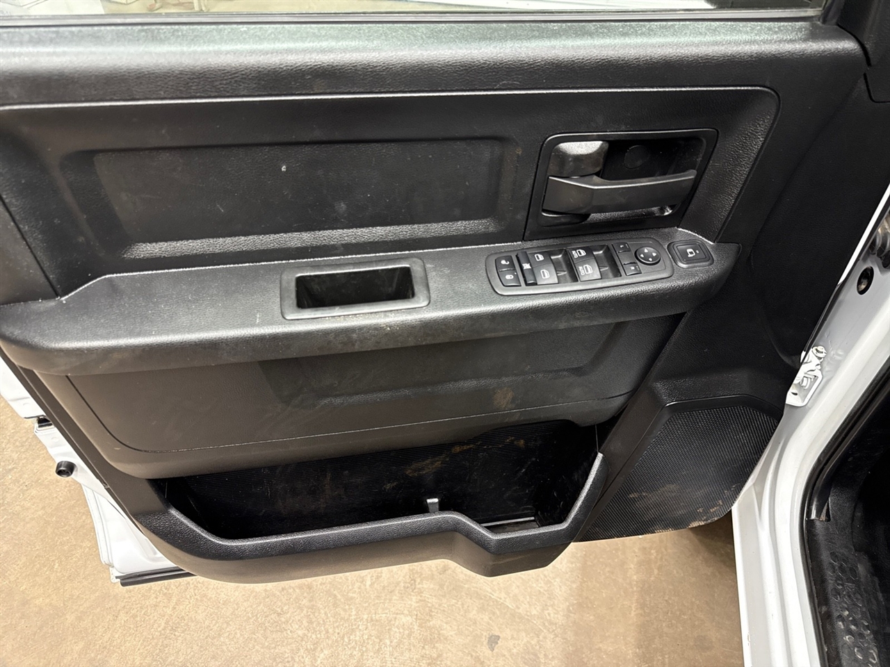 RAM 2500 Tradesman Crew Cab LWB 4WD 2024