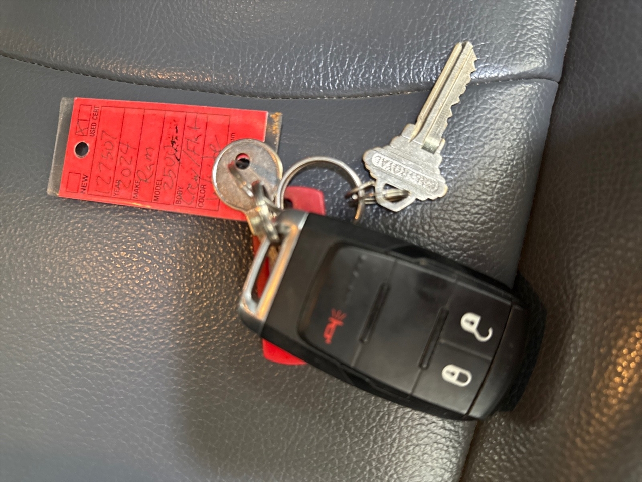 RAM 2500 Tradesman Crew Cab LWB 4WD 2024