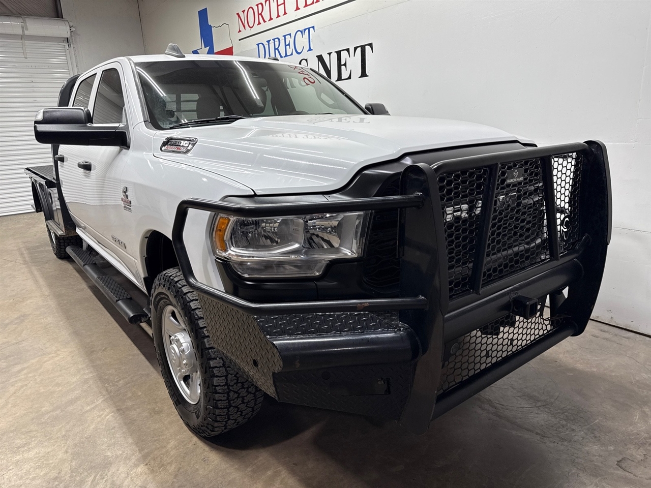 RAM 3500 Tradesman Crew Cab 4WD 2022