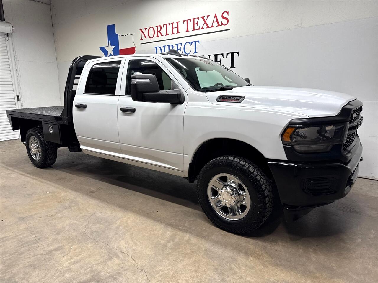 RAM 2500 Tradesman Crew Cab LWB 4WD 2023