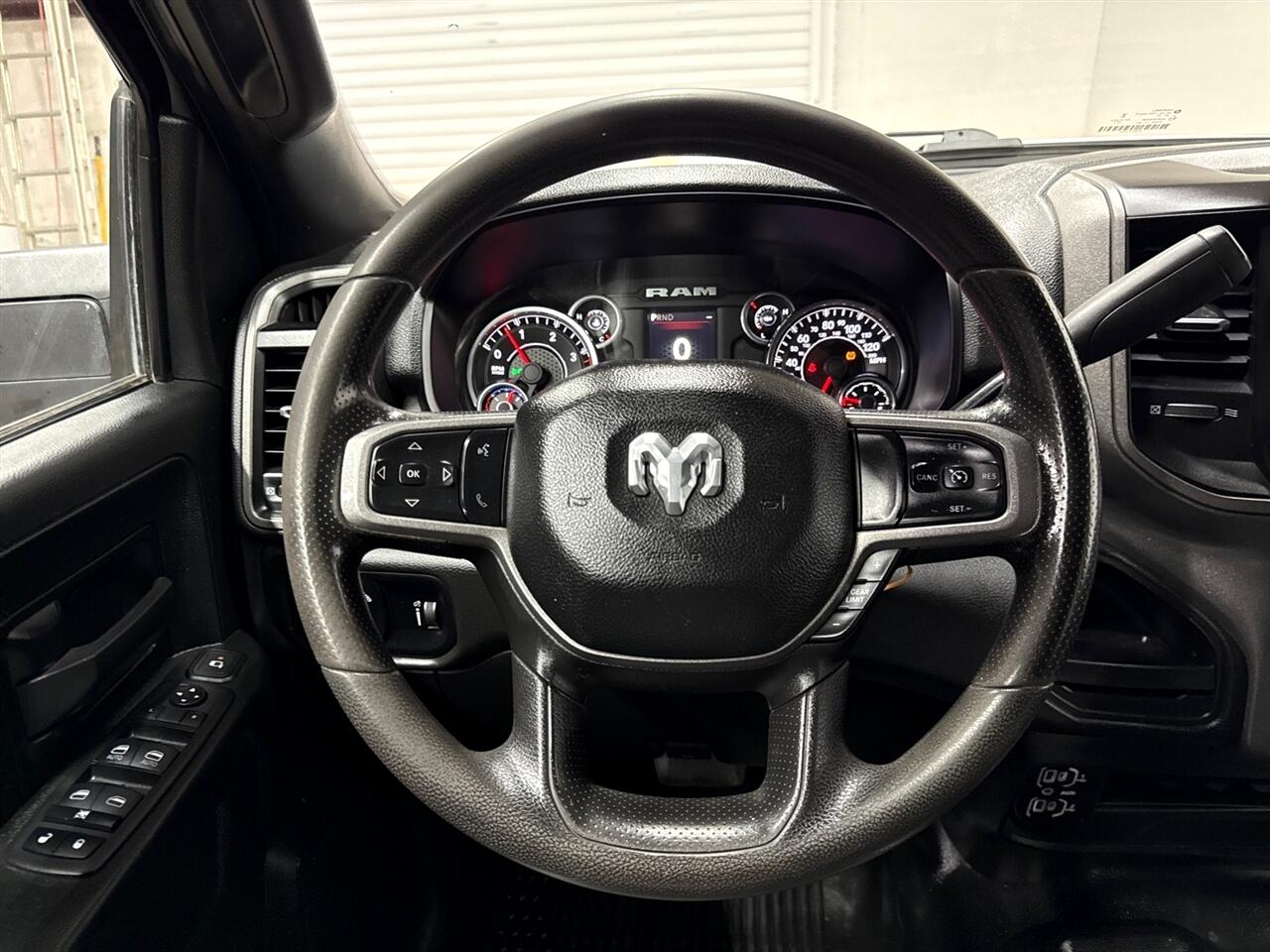 RAM 2500 Tradesman Crew Cab LWB 4WD 2023