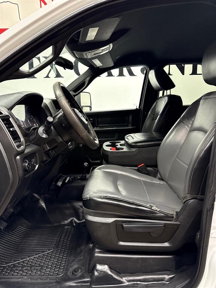 RAM 2500 Tradesman Crew Cab LWB 4WD 2023