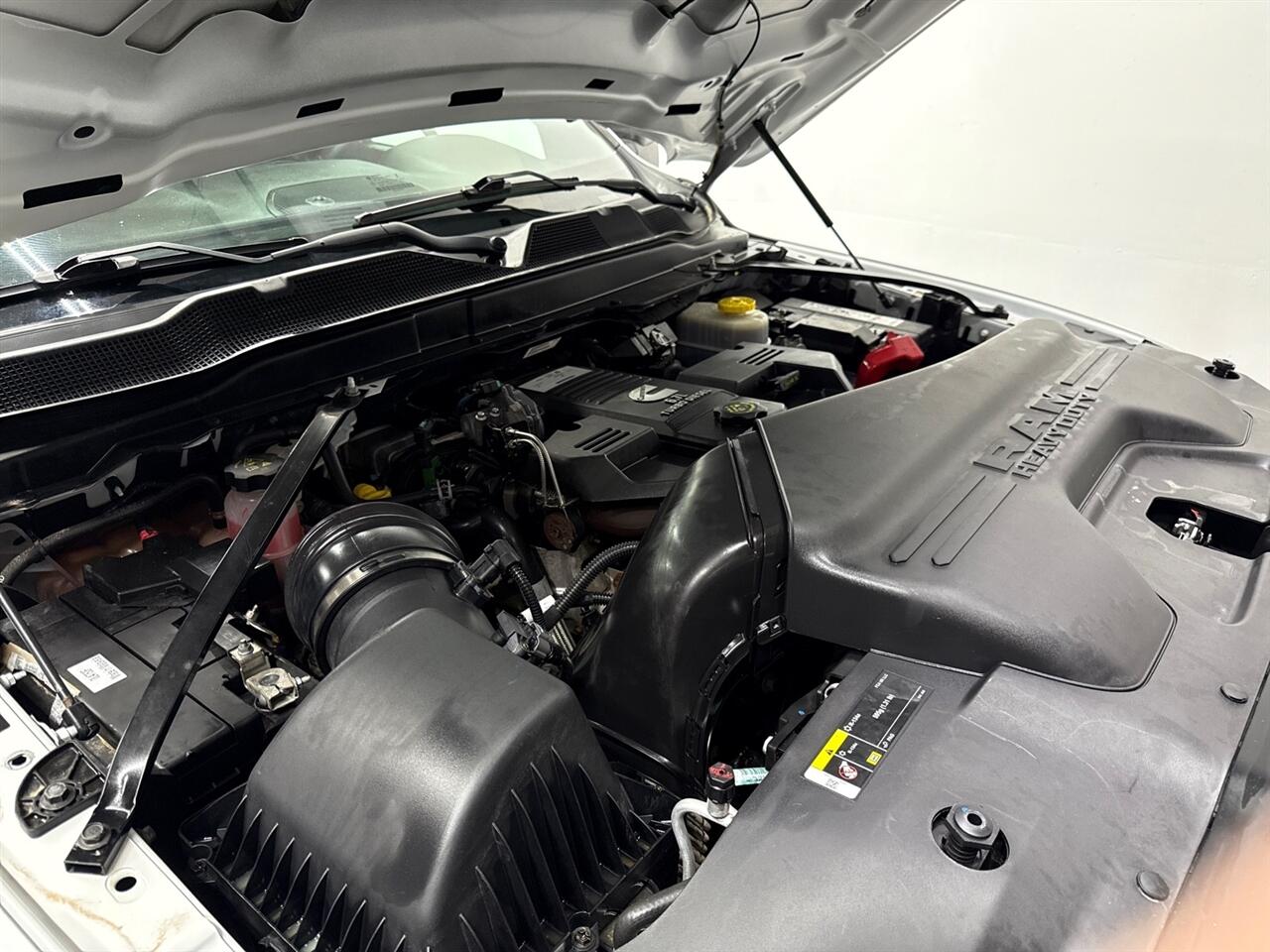 RAM 2500 Tradesman Crew Cab LWB 4WD 2023