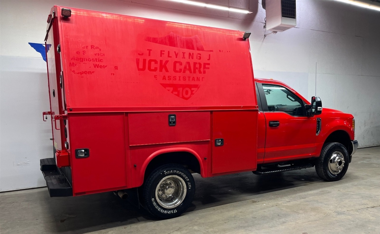 Ford F-350 SD XL DRW 4WD 2017