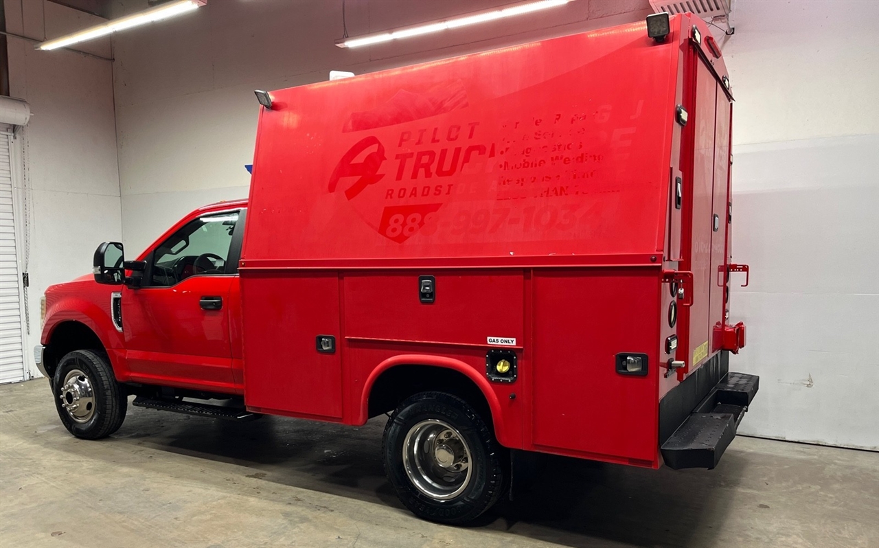 Ford F-350 SD XL DRW 4WD 2017