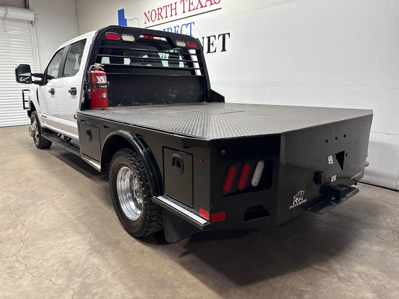 Ford F-350 SD Platinum Crew Cab Long Box 4WD DRW 2022