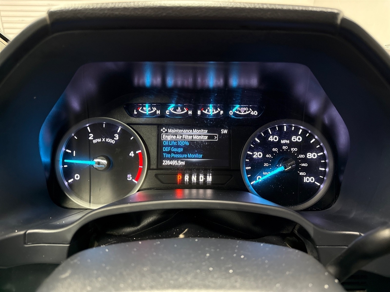 Ford F-350 SD Platinum Crew Cab Long Box 4WD DRW 2022