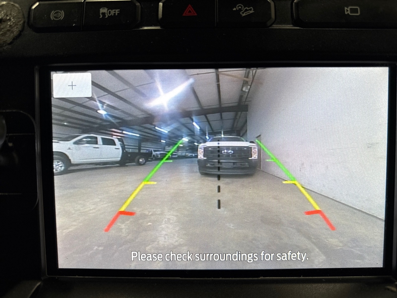 Ford F-350 SD Platinum Crew Cab Long Box 4WD DRW 2022