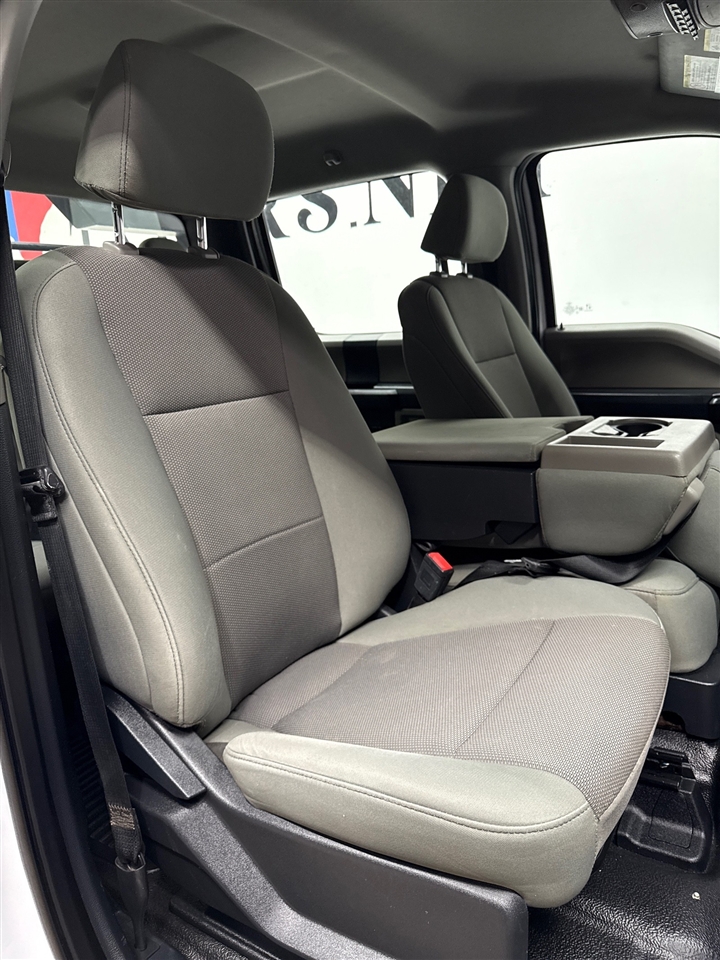 Ford F-350 SD Platinum Crew Cab Long Box 4WD DRW 2022