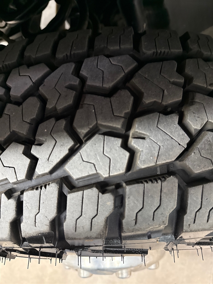 Ford F-350 SD Platinum Crew Cab Long Box 4WD DRW 2022