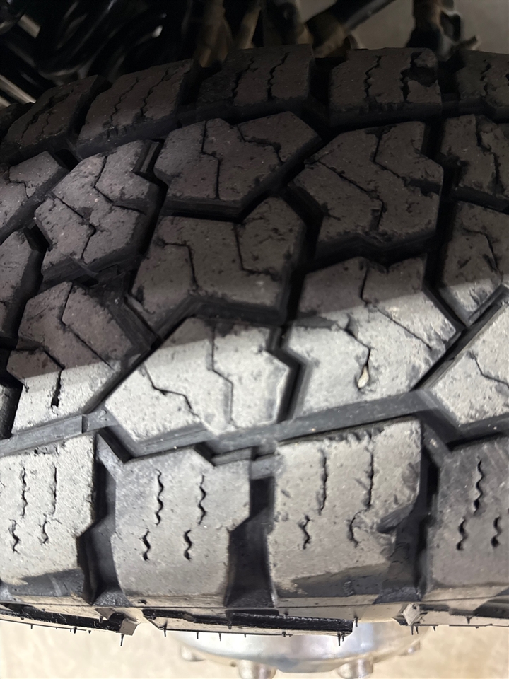 Ford F-350 SD Platinum Crew Cab Long Box 4WD DRW 2022