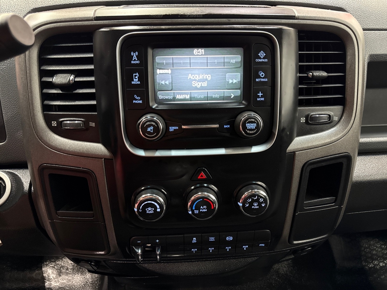 RAM 5500 Regular Cab 2WD DRW 2017