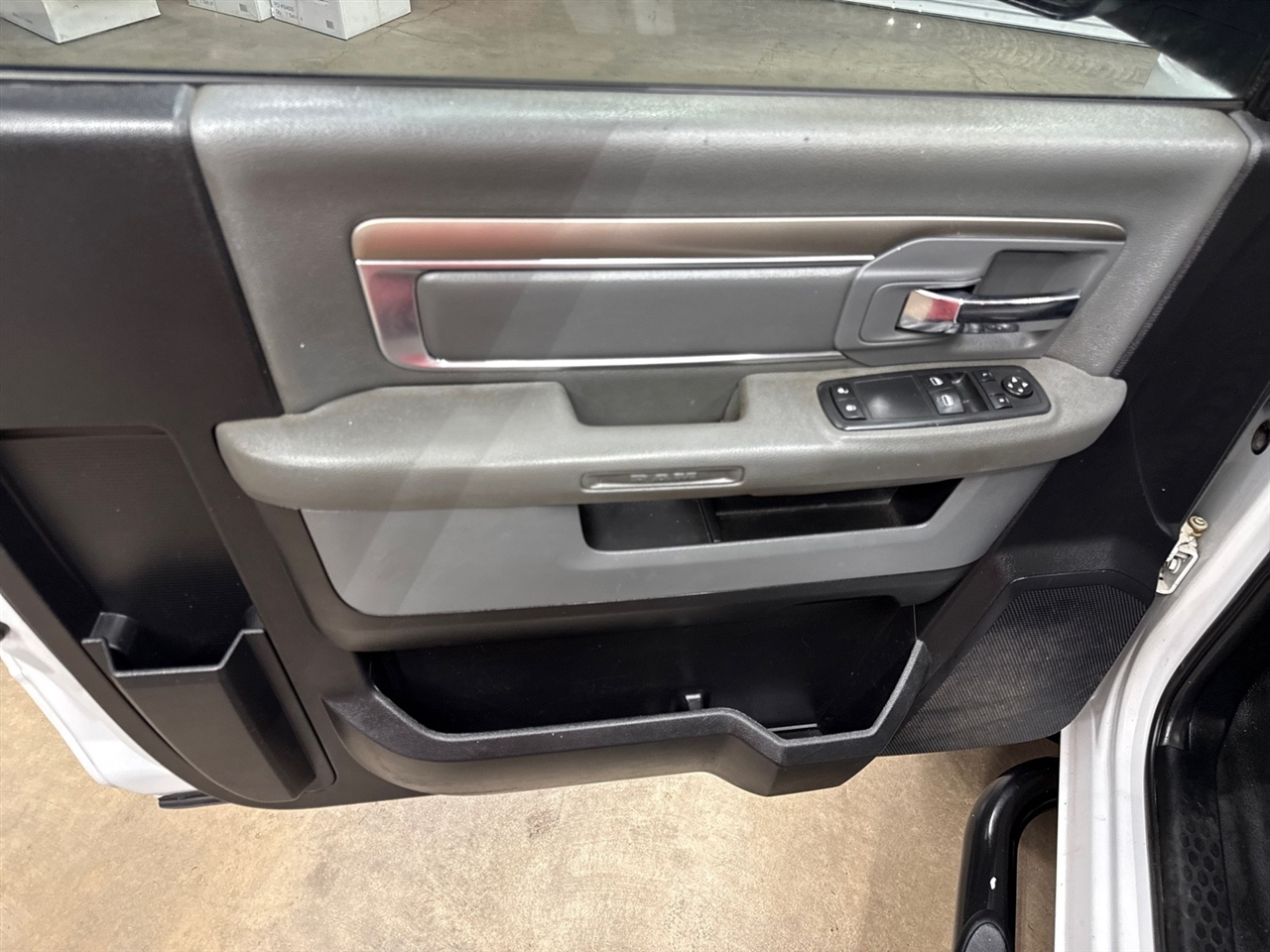 RAM 5500 Regular Cab 2WD DRW 2017