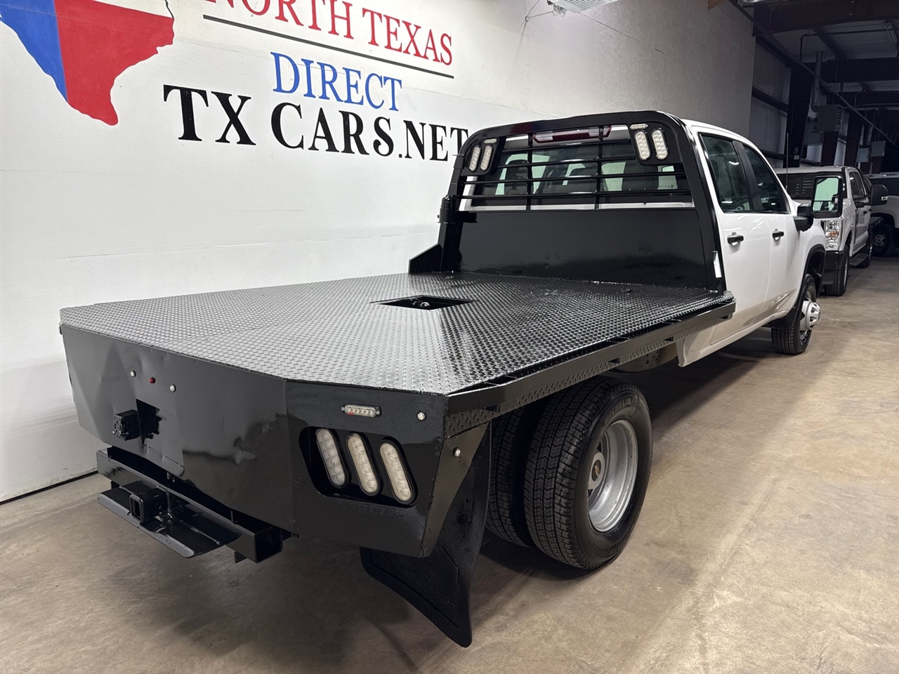 Chevrolet Silverado 3500HD Work Truck Crew Cab Long Box 4WD 2023